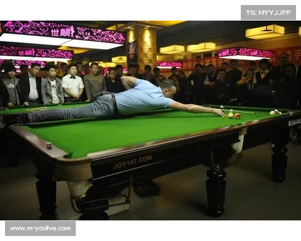 雷霆主场互动环节，球迷中场投篮赢奖品